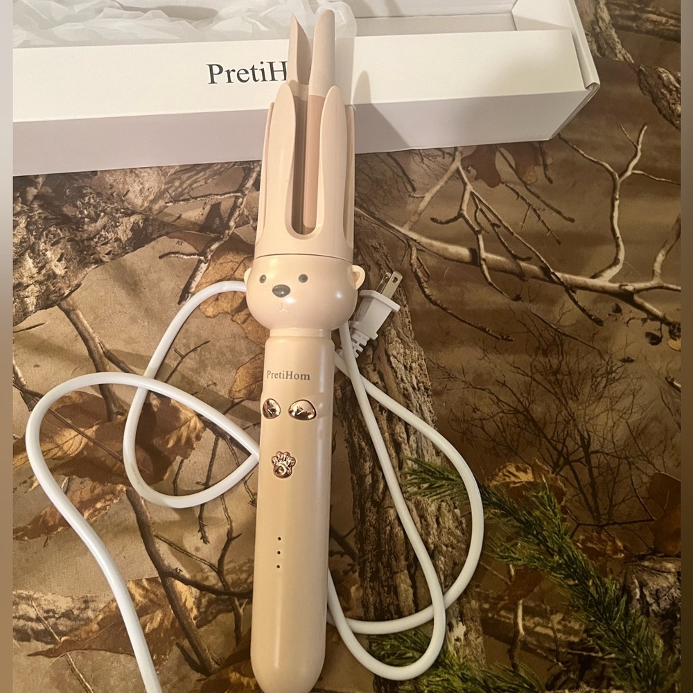 PretiHom Beige Hair Curler with Bear Design ❤️BRAND NEW!!